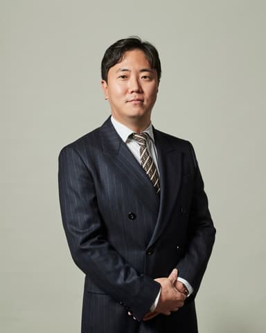 Portrait of Jae Young Seo